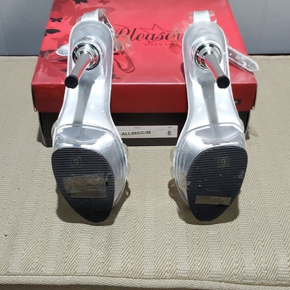 Clear Heels - Picture 6 of 7